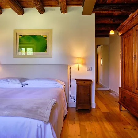Relais Corte Guastalla * 소나